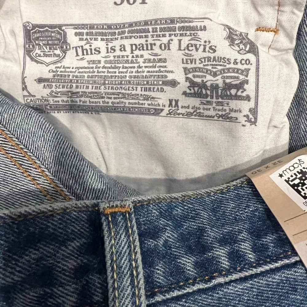 Levi’s Original Straight Button Fly 501’s -NWT - Picture 5 of 9